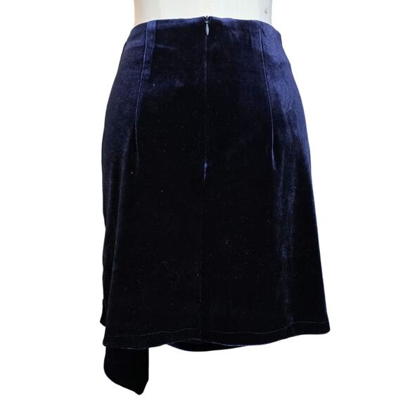 Womens NWT Nastya Gals Velvet Rffle Mini Skirt Sz. US 6 - Picture 3 of 5